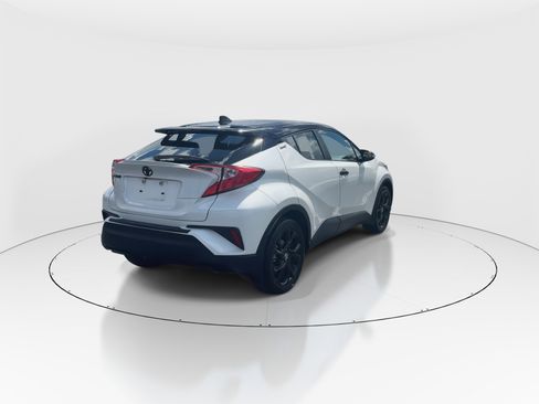 Used 2021 Toyota C-HR Nightshade image 8
