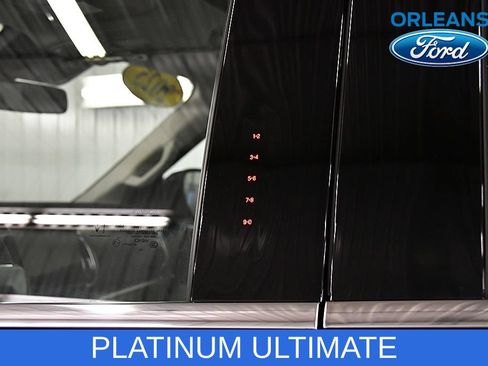 Used 2025 Ford Expedition Platinum w/ Platinum Ultimate Package AWD/4WD image 14