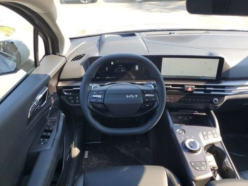 New 2026 Kia Sportage SX Prestige image 25