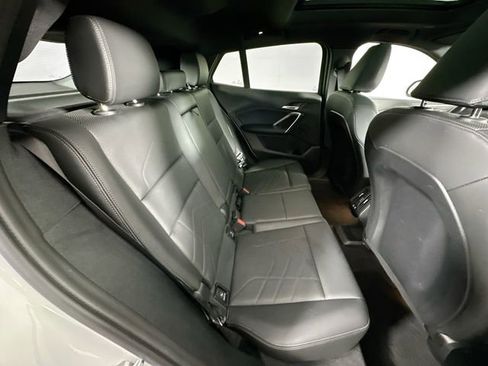 Used 2025 BMW X2 xDrive28i image 27