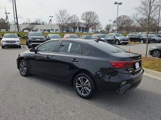 Used 2024 Kia Forte LXS video 4