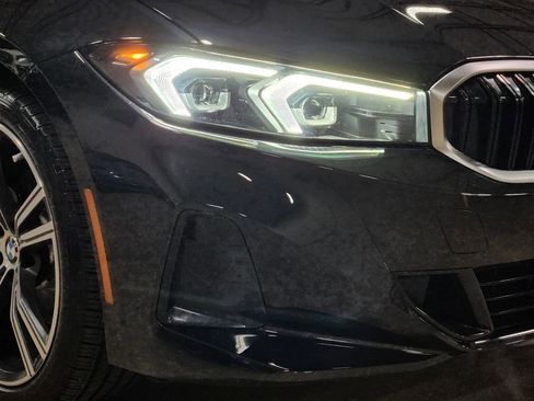 Used 2023 BMW 330i Sedan w/ Premium Package image 13