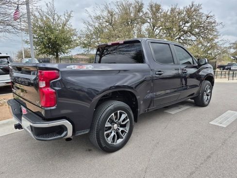 Used 2023 Chevrolet Silverado 1500 LT image 9