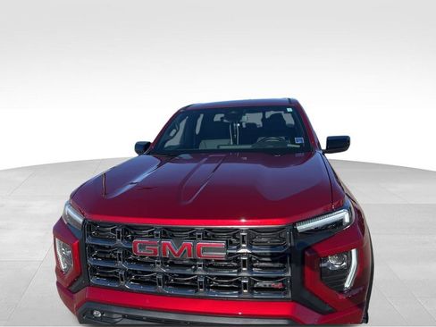 Used 2024 GMC Canyon AT4 w/ Canyon Safety Plus Package image 10