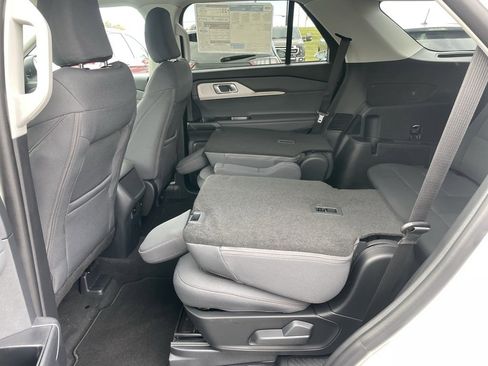 New 2026 Ford Explorer Active image 54