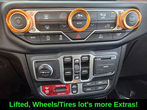 Used 2023 Jeep Gladiator Rubicon AWD/4WD image 26