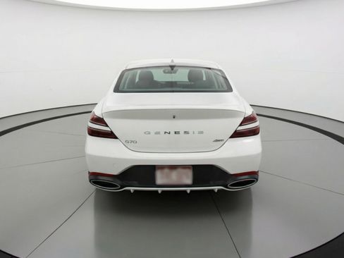 Used 2025 Genesis G70 2.5T image 7
