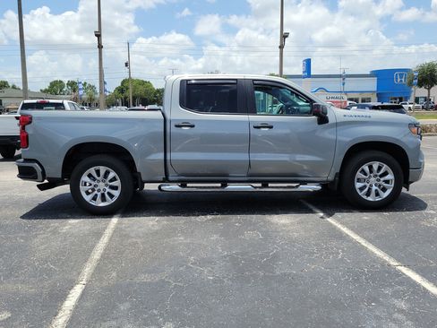 Used 2026 Chevrolet Silverado 1500 Custom RWD image 8