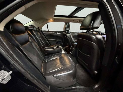 Used 2018 Chrysler 300 Limited w/ Safetytec Plus Group AWD/4WD image 26
