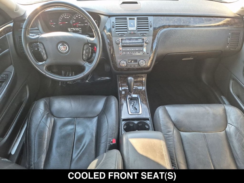 Used 2010 Cadillac DTS Luxury FWD image 28