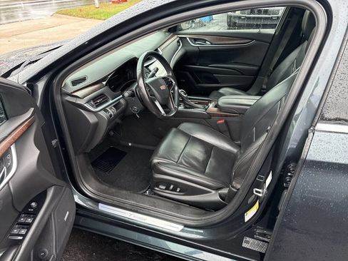 Used 2019 Cadillac XTS Luxury image 8