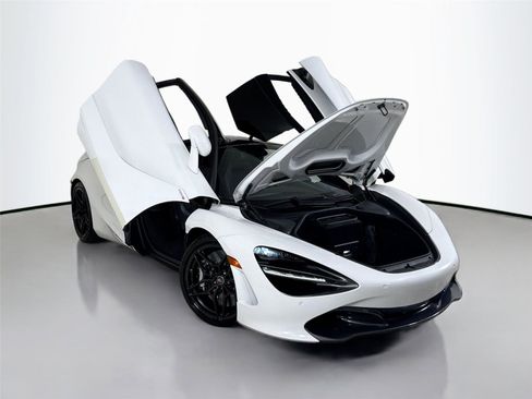 Used 2018 McLaren 720S Performance image 37