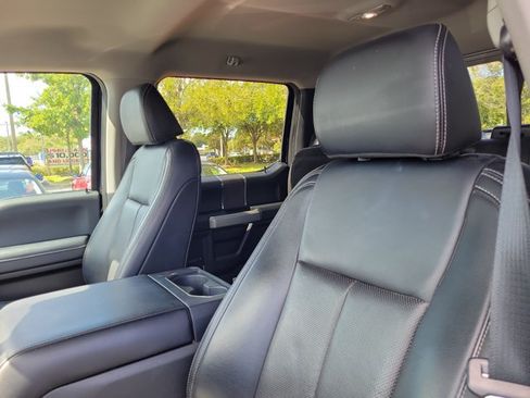 Used 2021 Ford F250 Lariat w/ Lariat Ultimate Package AWD/4WD image 18