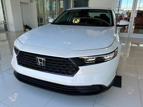 Used 2023 Honda Accord LX image 3
