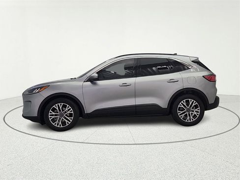 Used 2021 Ford Escape SEL image 4