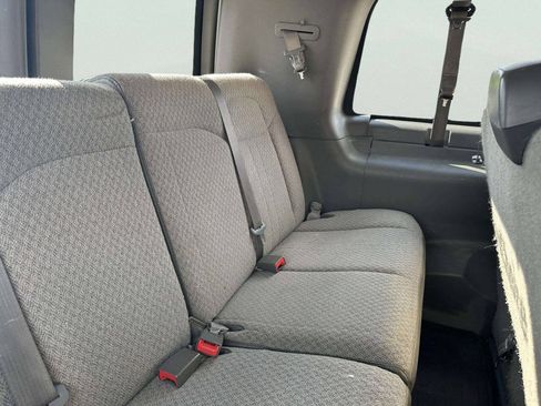 Used 2014 Chevrolet Express 3500 LT w/ LT Preferred Equipment Group RWD image 18