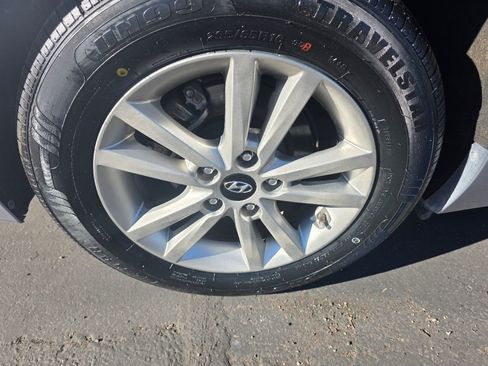 Used 2015 Hyundai Sonata SE w/ Option Group 09 image 7