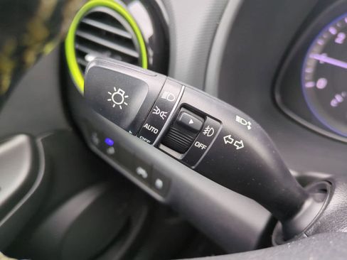 Used 2020 Hyundai Kona Limited image 28