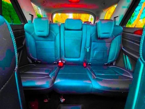 Used 2015 Mercedes-Benz ML 400 4MATIC image 16