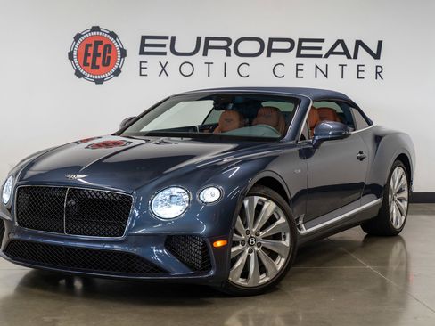 Used 2024 Bentley Continental GT V8 AWD/4WD image 19