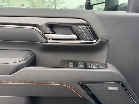 New 2026 GMC Sierra 2500 AT4 w/ AT4 Premium Plus Package image 13