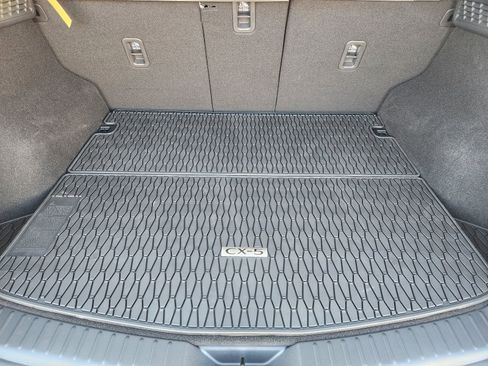 New 2025 MAZDA CX-5 AWD 2.5 S w/ Preferred Package image 27