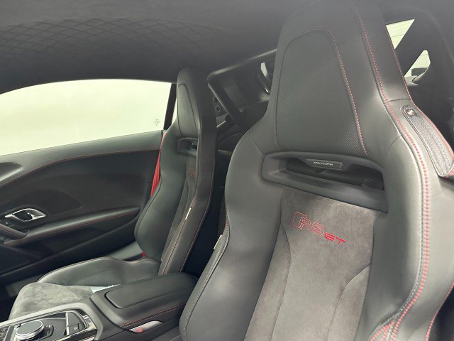 Used 2023 Audi R8 V10 GT RWD image 36