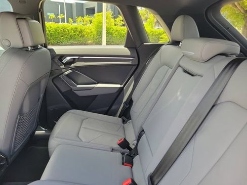 Used 2020 Audi Q3 2.0T Prestige AWD/4WD image 11