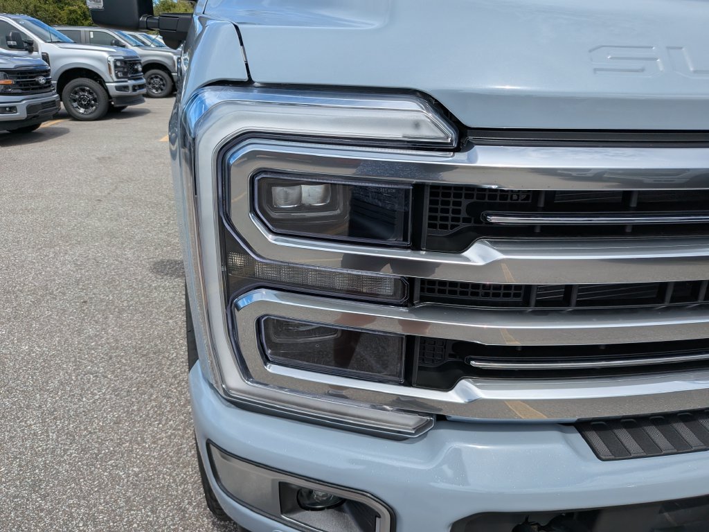 New 2027 Ford F350 Platinum w/ Platinum Plus Package AWD/4WD image 10