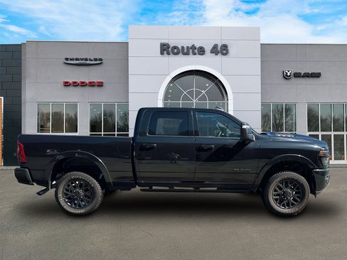 Used 2025 RAM 2500 Limited AWD/4WD image 6
