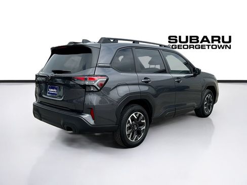 Used 2026 Subaru Forester Premium AWD/4WD image 7