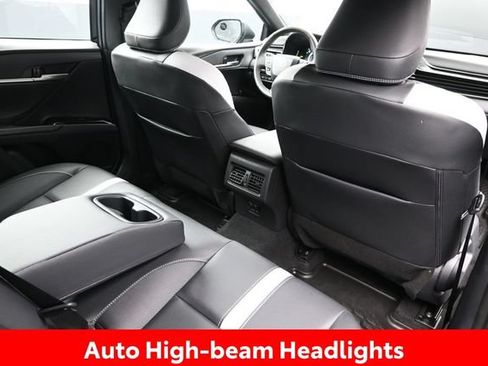 Used 2026 Toyota Camry SE AWD/4WD image 20