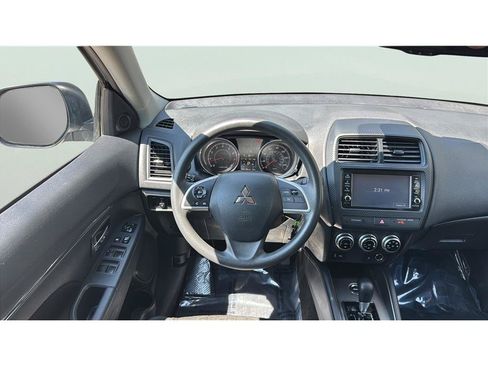 Used 2024 Mitsubishi Outlander Sport ES AWD/4WD image 21