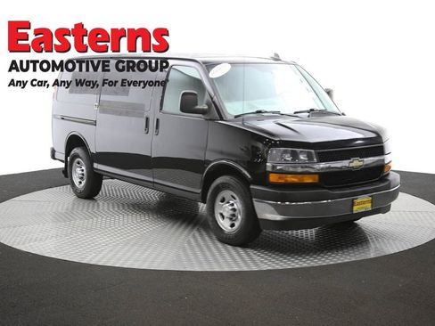 Used 2017 Chevrolet Express 2500 image 47