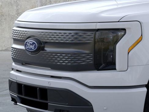 New 2025 Ford F150 Lightning Flash image 20