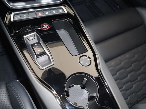 Used 2024 Audi RS e-tron GT w/ Carbon Performance Package image 50