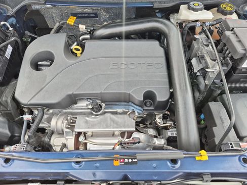 Certified 2023 Chevrolet Equinox RS AWD/4WD image 30