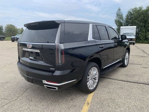 Used 2025 Cadillac Escalade Premium Luxury w/ LPO, Floor Liner Package image 3