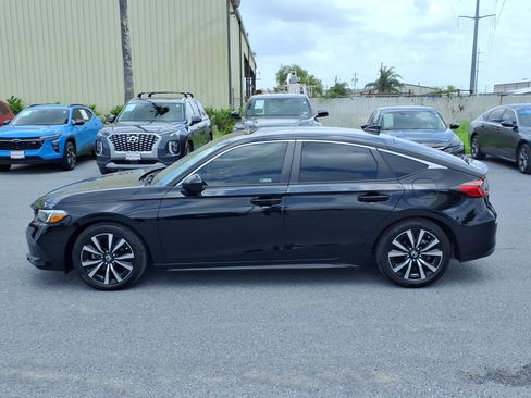 Used 2024 Honda Civic EX-L image 5