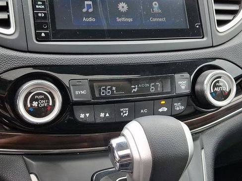Used 2016 Honda CR-V Touring image 15