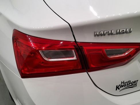 Used 2024 Chevrolet Malibu LT image 11