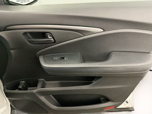 Used 2023 Honda Passport EX-L image 34