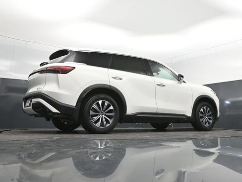 Certified 2025 INFINITI QX60 Pure FWD image 38