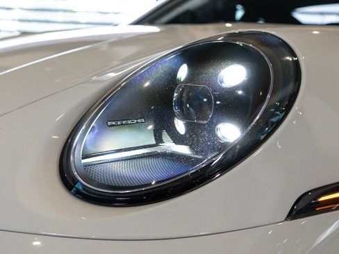 Certified 2024 Porsche 911 Carrera T RWD image 14