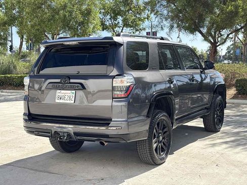 Used 2019 Toyota 4Runner Limited RWD image 3