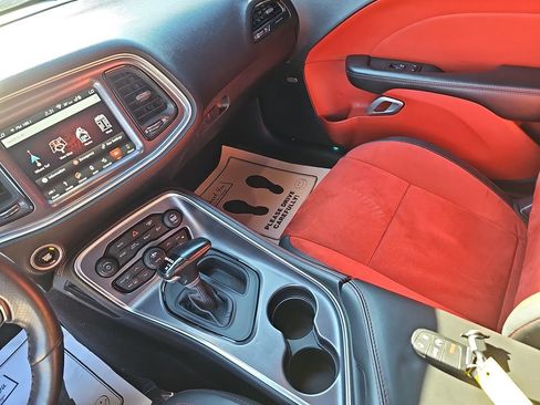 Used 2018 Dodge Challenger R/T Scat Pack image 30