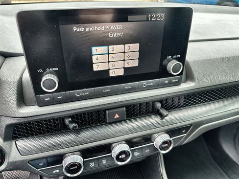 Used 2025 Honda CR-V Sport image 28