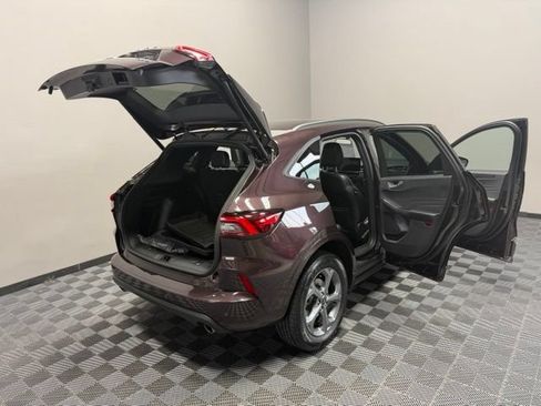 Used 2023 Ford Escape ST-Line Select w/ Tech Pack #2 AWD/4WD image 30