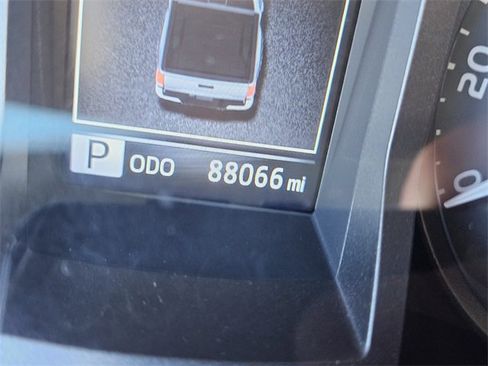 Used 2022 Toyota Tacoma TRD Off-Road image 25