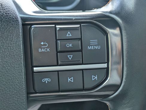 Used 2023 Ford Expedition Max Platinum AWD/4WD image 25